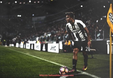 海豚直播-法甲赛事新媒体报道及数字传播趋势